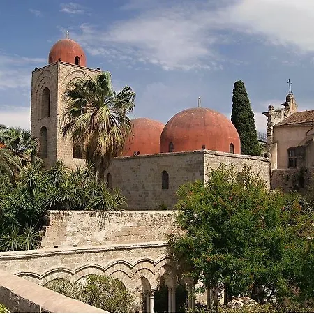 Belmonte102 Esclusive Panzió Palermo